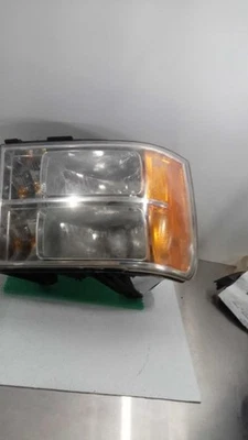 Passenger Headlight Xenon HID Without Adaptive Fits 06-10 AUDI A8 187734 - Image 1 of 4