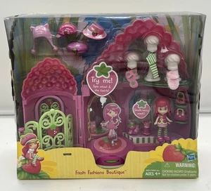 NEU Strawberry Shortcake Fresh Fashions Boutique Spielset Puppenhaus 2009 Hasbro - Bild 1 von 8