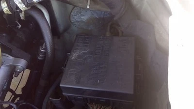 Fuse Box Engine Fits 05-07 FORD F250SD PICKUP 168637 - Image 1 of 4