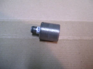 BALUFF BES 516-3040-359-E5-Y-S4 PROSSIMITÀ SW 30MM DIAMETRO 8MM GAMMA 10-30VDC P1968B - Foto 1 di 4