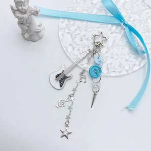 Portable Retro Guitar Star Keyrings Pendant Fashion Lovely Backpack Decorations - Picture 1 of 11