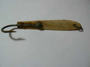 Vintage Japanese Bone Fishing Jig - 5 Inches - Tuna - Picture 1 of 5