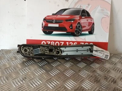 SOPORTE BOMBILLA TRASERA SMART FORFOUR PASSION 2004-2006 LADO DEL PASAJERO Foto 1 de 3