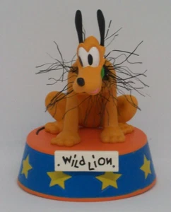 Hallmark 2019 Wild Lion - cantidad limitada - Disney Pluto - nuevo en caja - Imagen 1 de 11