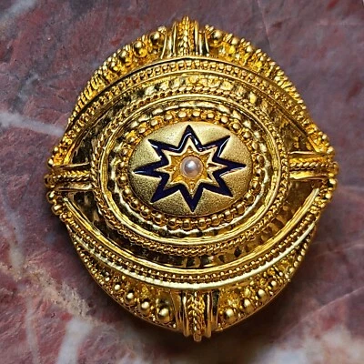 Broche prendedor color dorado Foto 1 de 4