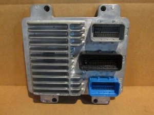 2005 2006 Chevy Equinox Engine Computer Control Module ECM ECU OEM 12598113 - Picture 1 of 4