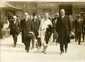 "PRINCESSE JULIANA de HOLLANDE (EXPO COLONIALE 1931)" Photo orig. G. DEVRED/ ROL - Picture 1 of 2