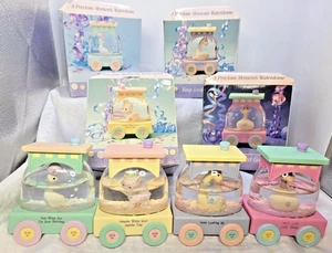 Tren Cumpleaños Precious Moments Waterdomes - Juego de cuatro - en cajas originales - Imagen 1 de 15