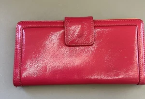 CARTERA HALÓGENA DE CUERO FUCSIA ROSA TARJETA DE IDENTIFICACIÓN MONEDA CHEQUERA DOBLE PLIEGUE - Imagen 1 de 8