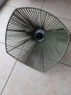 Suspension en tissu vert - Photo 1/3