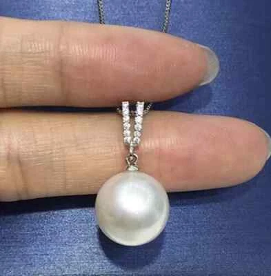 AAA+ 11-10mm Real Natural White South Sea Round Pearl Pendant Necklace S925 - Image 1 of 4