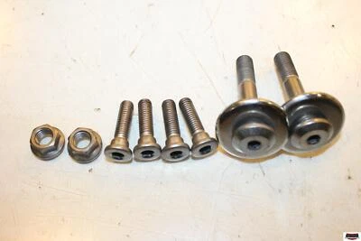  Juego de clavijas reposapiés traseros Kawasaki Ninja ZX1000 ZX10R 2014 par  Foto 1 de 4