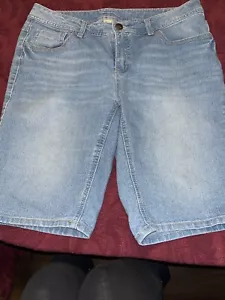 Faded Glory Jean Shorts Size 12 11.5" inseam blue denim Bermuda 34” Waist - Picture 1 of 6