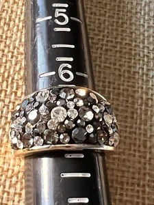 JMC Brass Rose Gold Rhinestone Bubble Ring White/Black Size 6.3/4” EUC BEAUTIFUL - Picture 1 of 12