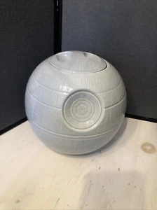 Star Wars Disney Thinkgeek Death Star Cookie Jar Ceramic LucasFilm Disney 8" - Picture 1 of 14