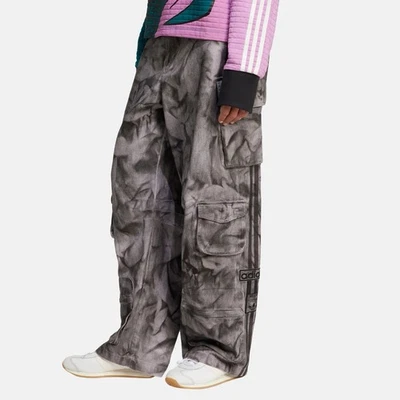 Adidas Originals Women's XXL Print Cargo Pants Grey Size 10 IW5532 NWT $190 - Image 1 of 4