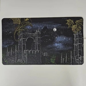 Magic The Gathering Magic The Gathering x Brain Dead - Alfombra de juego Dragon's Pass - Imagen 1 de 2