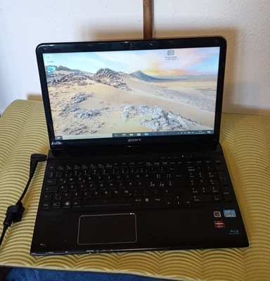 SONY VAIO  SVF151C11M I7-3612QM 8CORE 8GB 15,6" 128GB NVME AMD HD7500 1GB - Immagine 1 di 4