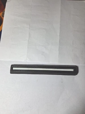 PARAGOLPES DELANTERO PROTECTOR ALMOHADILLA CENTRAL 1975TO1976 LINCOLN CONTINENTAL L/R D5VB-17A465-AA. Foto 1 de 4