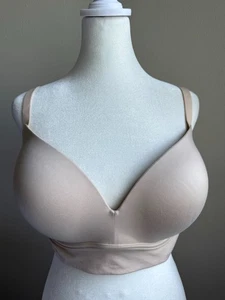 T-Shirt-BH Dobreva Gr. 40DD nude beige glatt gepolstert Plunge Longline ohne Bügel - Bild 1 von 16