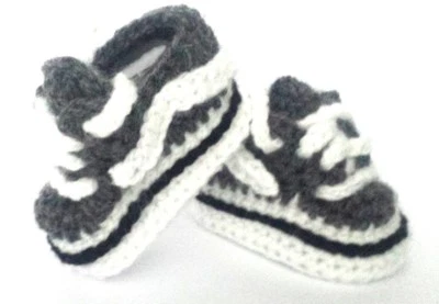 ZAPATOS DE MANO PARA TEJER GANCHILLO BEBÉ ZAPATILLAS ROPA CALCETINES SOMBREROS GORRAS BOTAS Foto 1 de 4