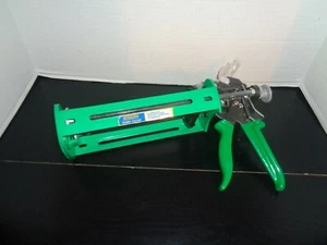Newborn Manual, Dual Component Epoxy Applicator For Use With 16 oz. and 22 oz. - Picture 1 of 1