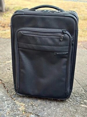 Briggs & Riley Baseline 20" Carry On Computer Upright Black - Image 1 of 4