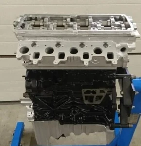 MOTOR GENERALÜBERHOLT 2.0 TDI CKU CKUB CKUC - Bild 1 von 3