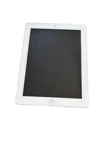 Apple iPad (3rd Gen) A1416 16 GB, Wi-Fi, 9.7 in - White with Smart Cover Bundle - Picture 1 of 10