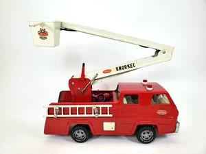 Vintage anni 70 Tonka Snorkel acciaio pressato camion dei pompieri tubi secchio 1 scala idrante - Foto 1 di 16