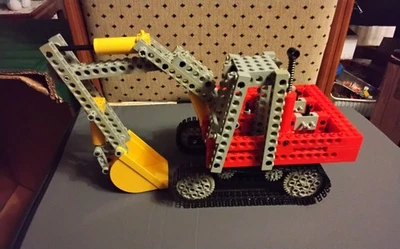 LEGO Technic Bagger  Pneumatik  8851 - Bild 1 von 4