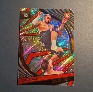 WWE ROOKIE Karte SOLO SIKOA / Panini Revolution 2022 Wrestling RC Card # 79 - Bild 1 von 2