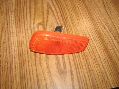 ПЕРЕДНИЙ БОКОВОЙ ГАБАРИТНЫЙ ФОНАРЬ ДЛЯ ДЖИПА RENEGADE ОТ ОРИГИНАЛЬНОГО ПРОИЗВОДИТЕЛЯ 2015-2023 ПАССАЖИРСКИЙ - Изображение 1 из 2