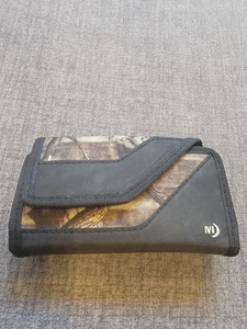 Funda con Clip Nite Ize Horizontal Universal para Teléfono Camuflada con Clip para Cinturón - Imagen 1 de 4
