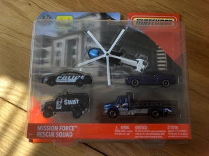 MATCHBOX MISSION FORCE RESCUE SQUAD 5PACK NEW - Picture 1 of 4