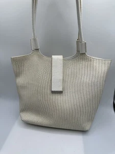 Borsa a tracolla H by Halston crema coccodrillo pelle goffrata manico bianco hobo - Foto 1 di 13