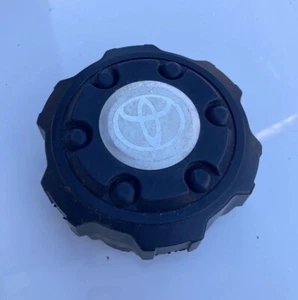 90-95 Toyota 4runner Pickup Truck OEM WHEEL CENTER CAP SR5 Alloy Wheel 15” - Picture 1 of 6