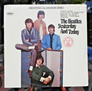 Beatles - Yesterday and Today SEALED LP Capitol ST 2553 - Picture 1 of 10