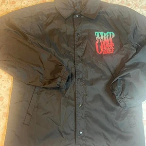 Chaqueta Coach Neff "Trip Out" Talla M Negra Cortavientos Ropa de Calle Estilo Patín - Imagen 1 de 5