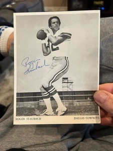 Foto firmada por Roger Staubach QB Dallas Cowboys NFL HOFer - Imagen 1 de 1