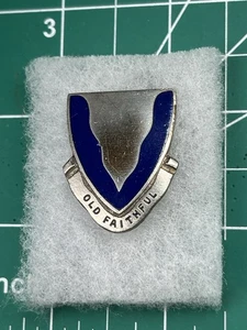 WWII US Army 415th Infantry Regiment DI DUI Crest Pin - Picture 1 of 2
