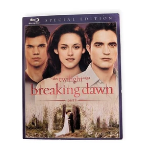 The Twilight Saga: Breaking Dawn - Part 1 Blu-ray (2011) - Picture 1 of 2