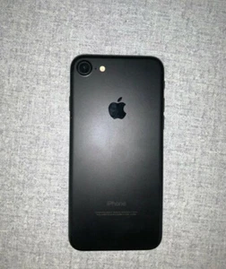 Apple iPhone 7 - 32 Go - Noir (Désimlocké) - Photo 1/4
