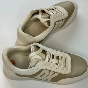 DKNY Oaks Logo Women’s Bone Ivory Gold Lace Up Sneakers Metallic Sz 7 NEW - Picture 1 of 8