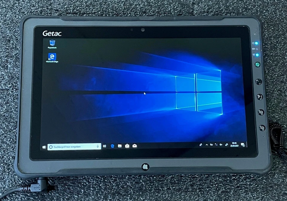 Getac F110 G3 Rugged Tablet   900h Core i7-6500U 2.5GHz 16GB 512GB USB RJ45 GX16 - Bild 1 von 4