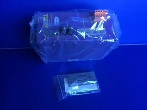 ICP DAS NS-115F Network Switch, 4-port 10/100, 1-port fiber - Picture 1 of 9
