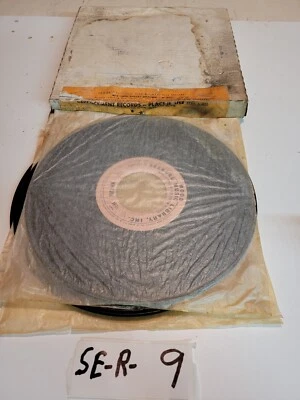 SEEBURG  (4) BACKGROUND MOOD MUSIC PREOWNED IN A 1972  BOX - Image 1 of 4