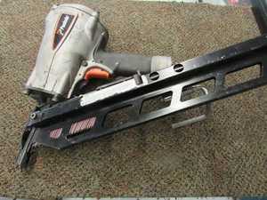 Paslode F350S PowerMaster Plus 2" to 3-1/2" Pneumatic Framing Nailer - Picture 1 of 2