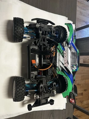 Arrma Vorteks 3S BLX 4x4 Foto 1 de 4