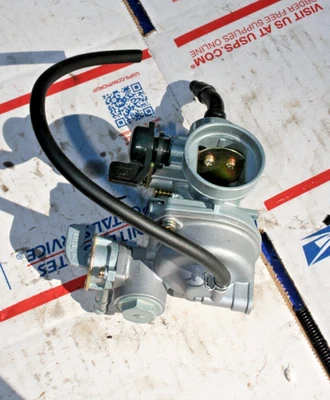 Honda CT110 1981 OEM carburador mercado de accesorios VIN # JD01E-5104487 (ver más abajo) Foto 1 de 3